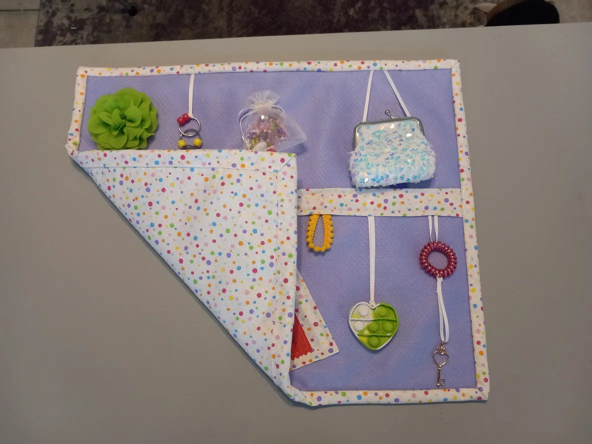 Lavender Mat with Pocketbook
