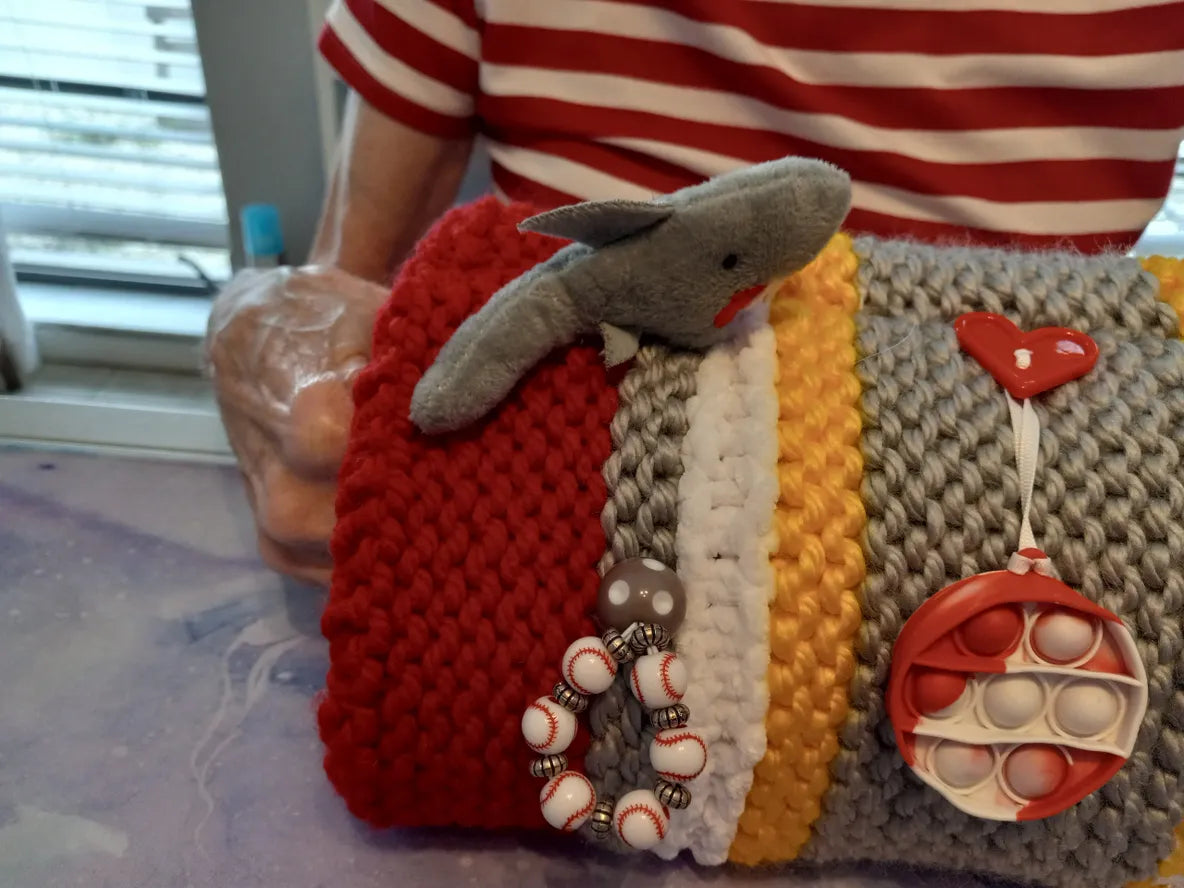 Red, Gray, Yellow - Men's Muff with Car